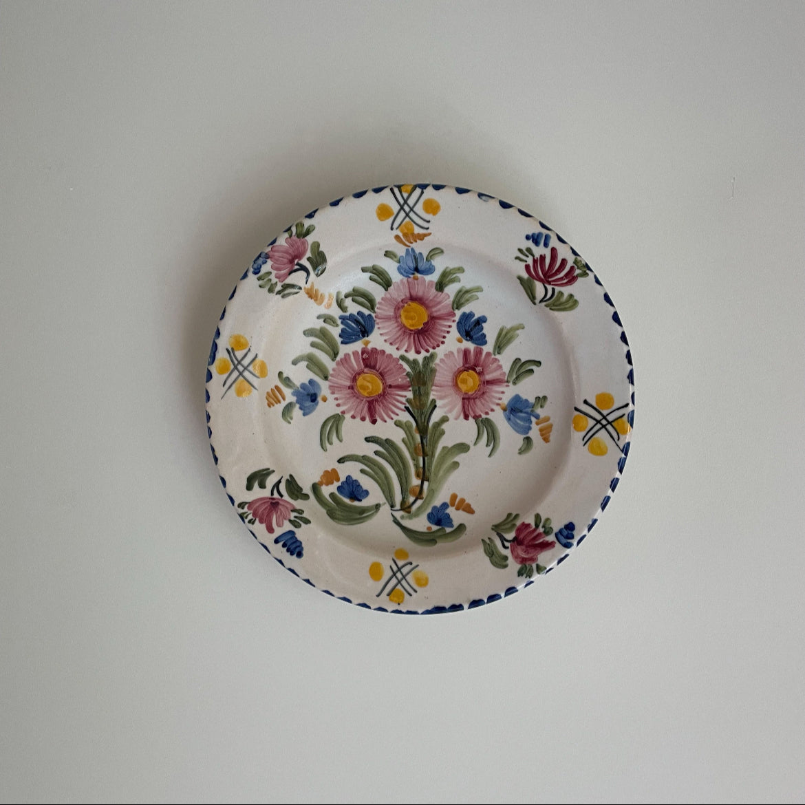 Floral Mediterranean wall plate