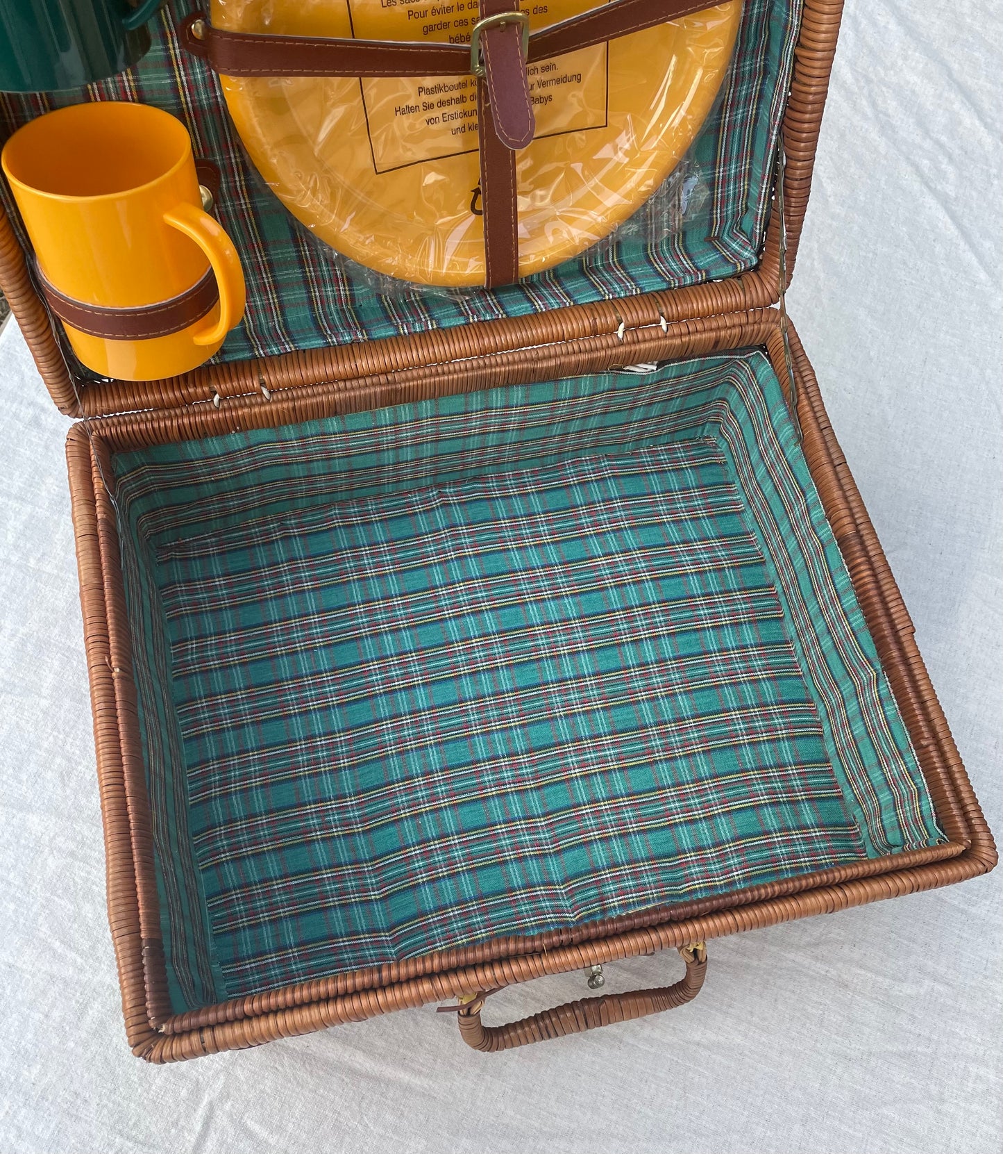 Vintage woven picnic basket