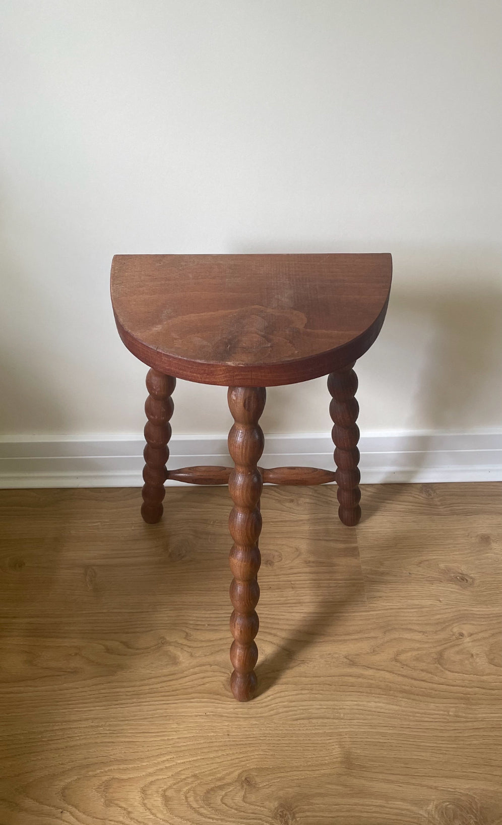 French bobbin stool