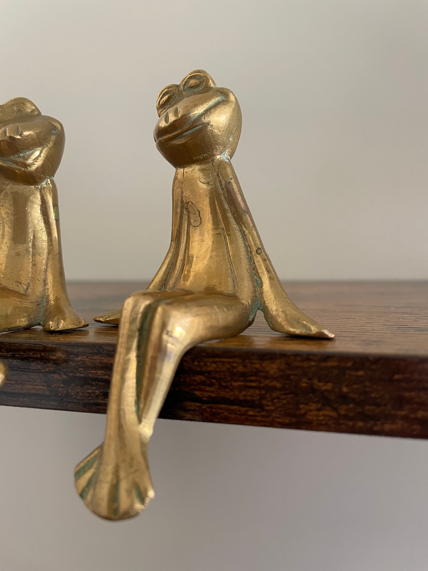 Pair of brass frogs