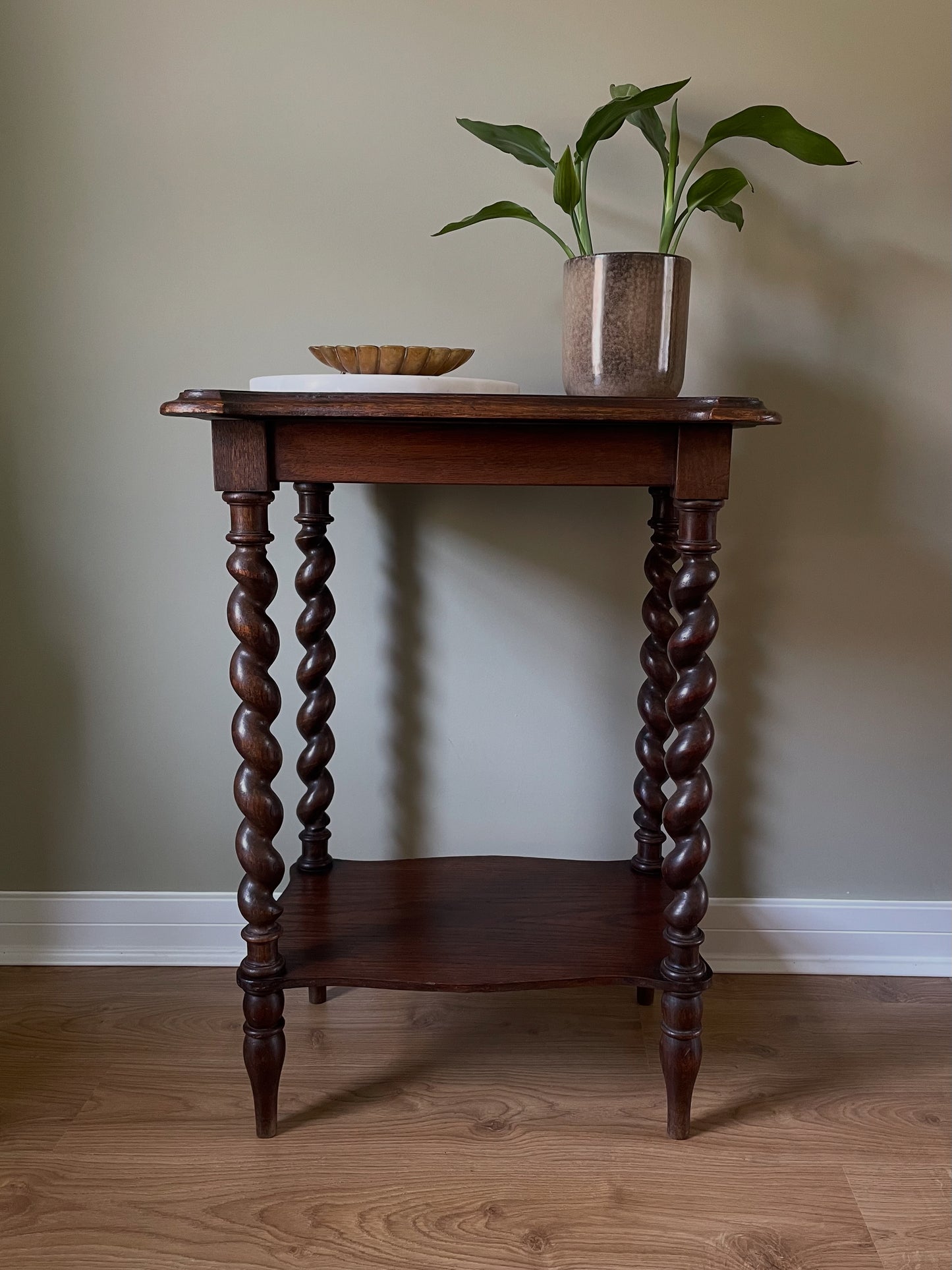 Antique scalloped barley twist wooden side table