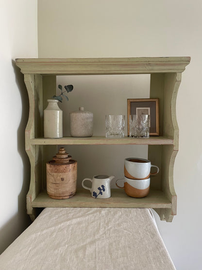 Vintage wooden scalloped rustic wall hung shelf unit