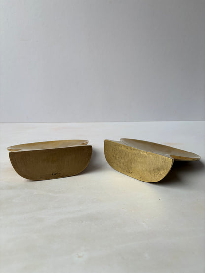 Vintage solid brass shell bookends
