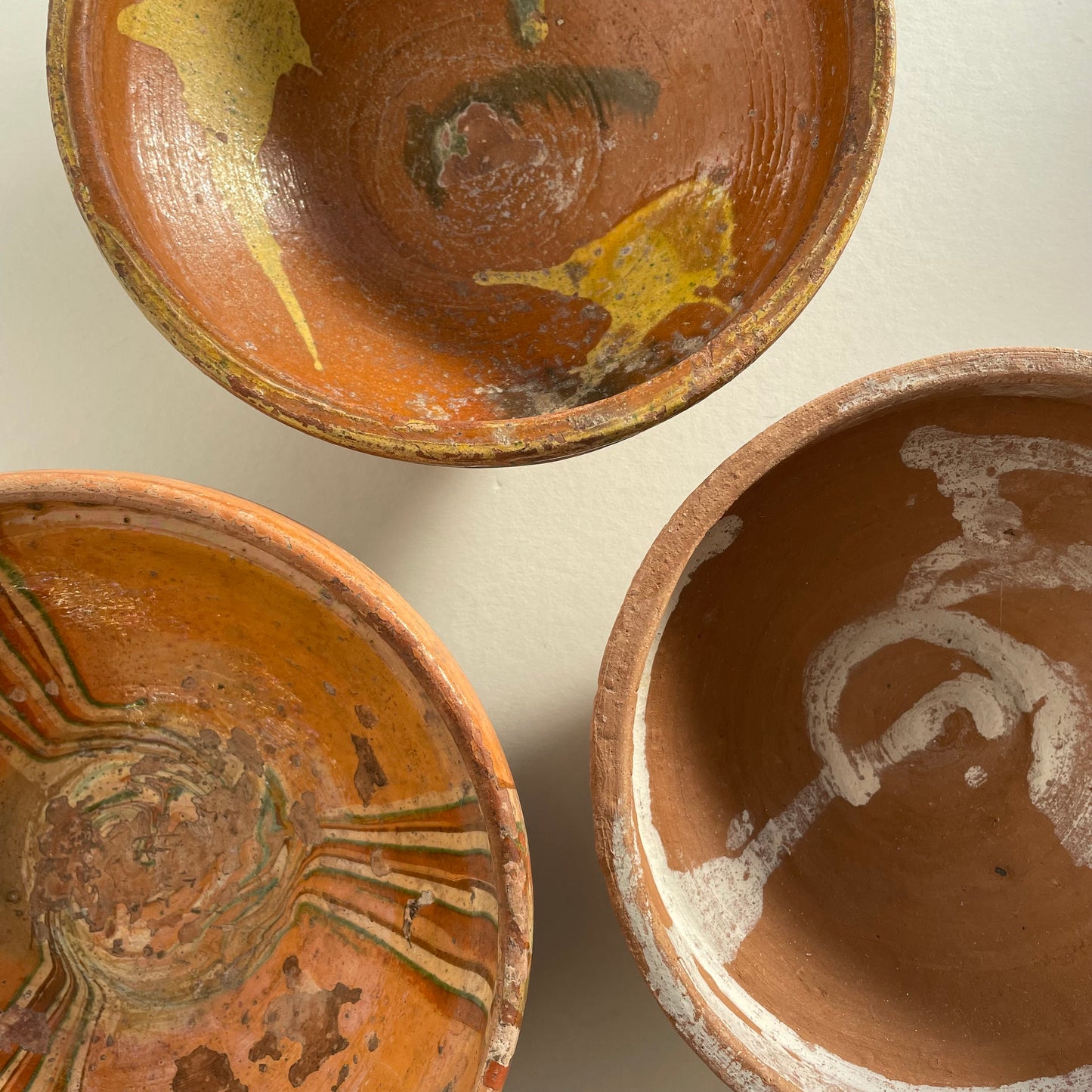 Terracotta clay vintage bowls