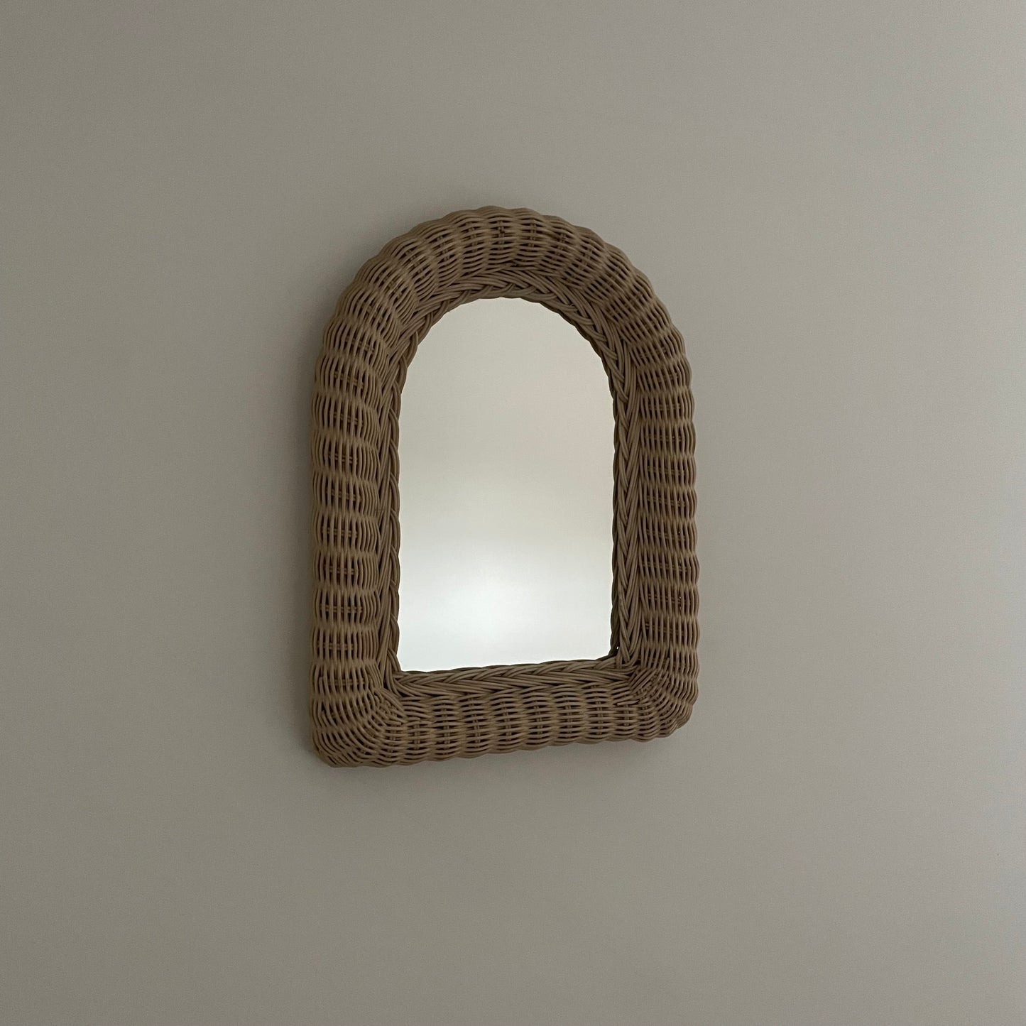 Vintage cream wicker arched small mirror