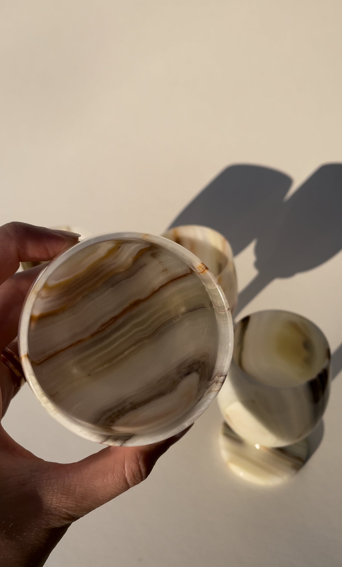 Set of four onyx white and brown goblets