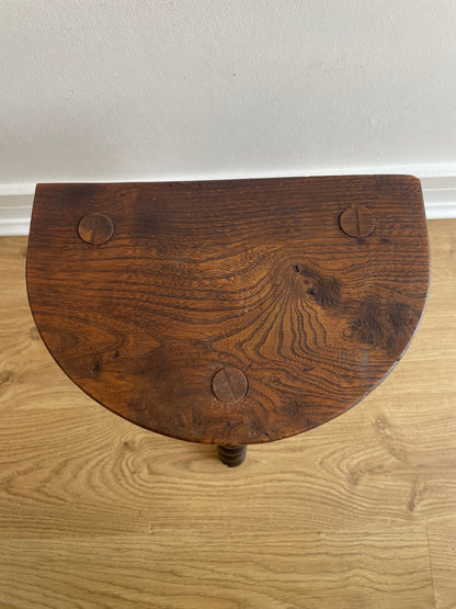Small wooden half-moon bobbin tripod stool