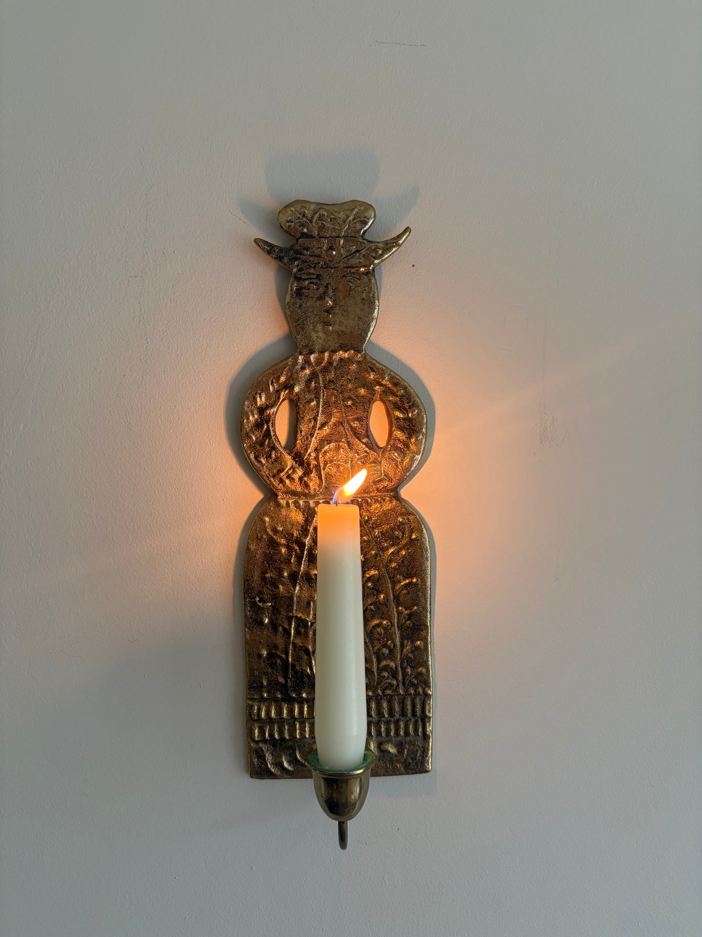 Pair of vintage man and woman sconces