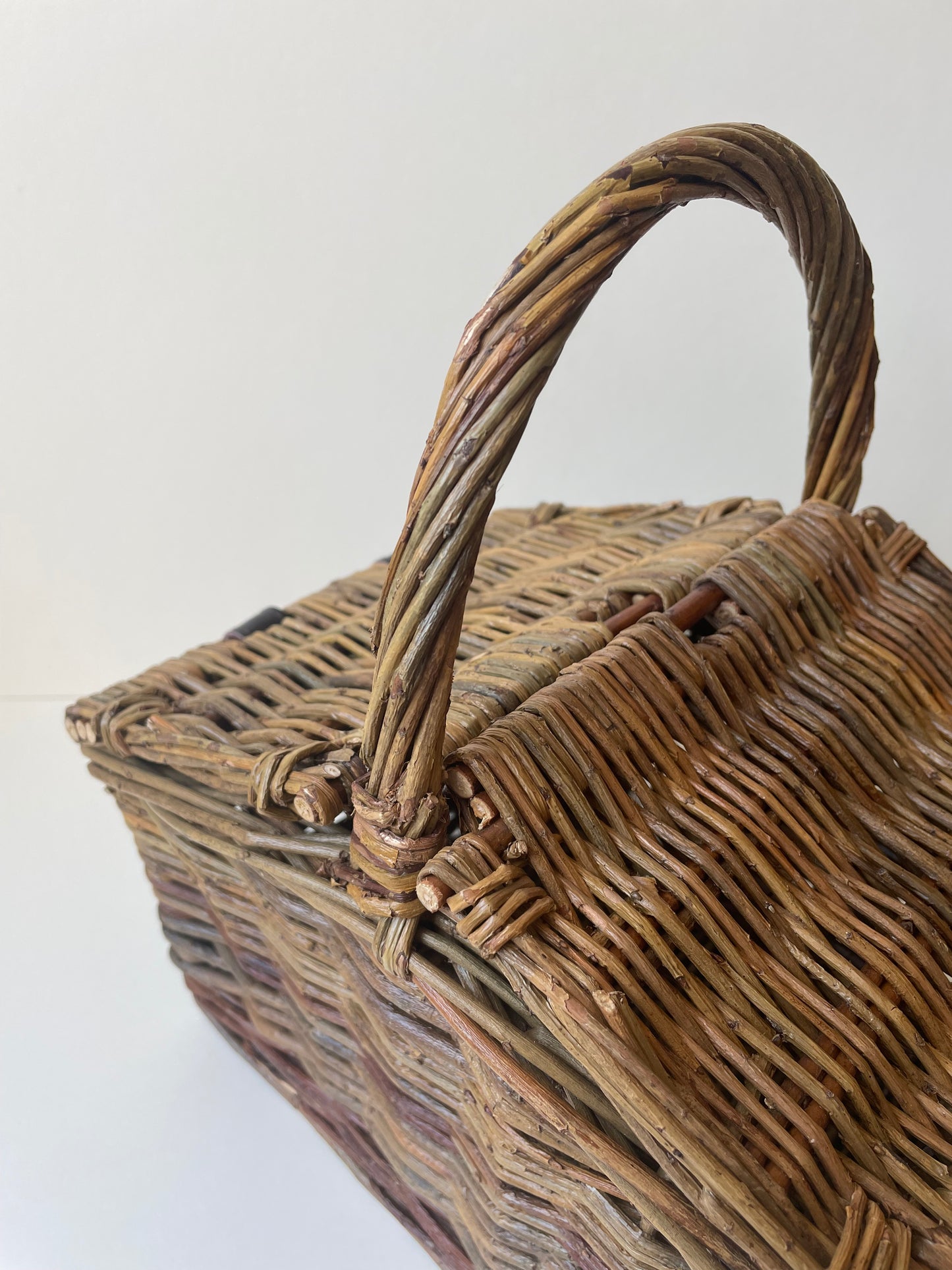 Wicker small basket