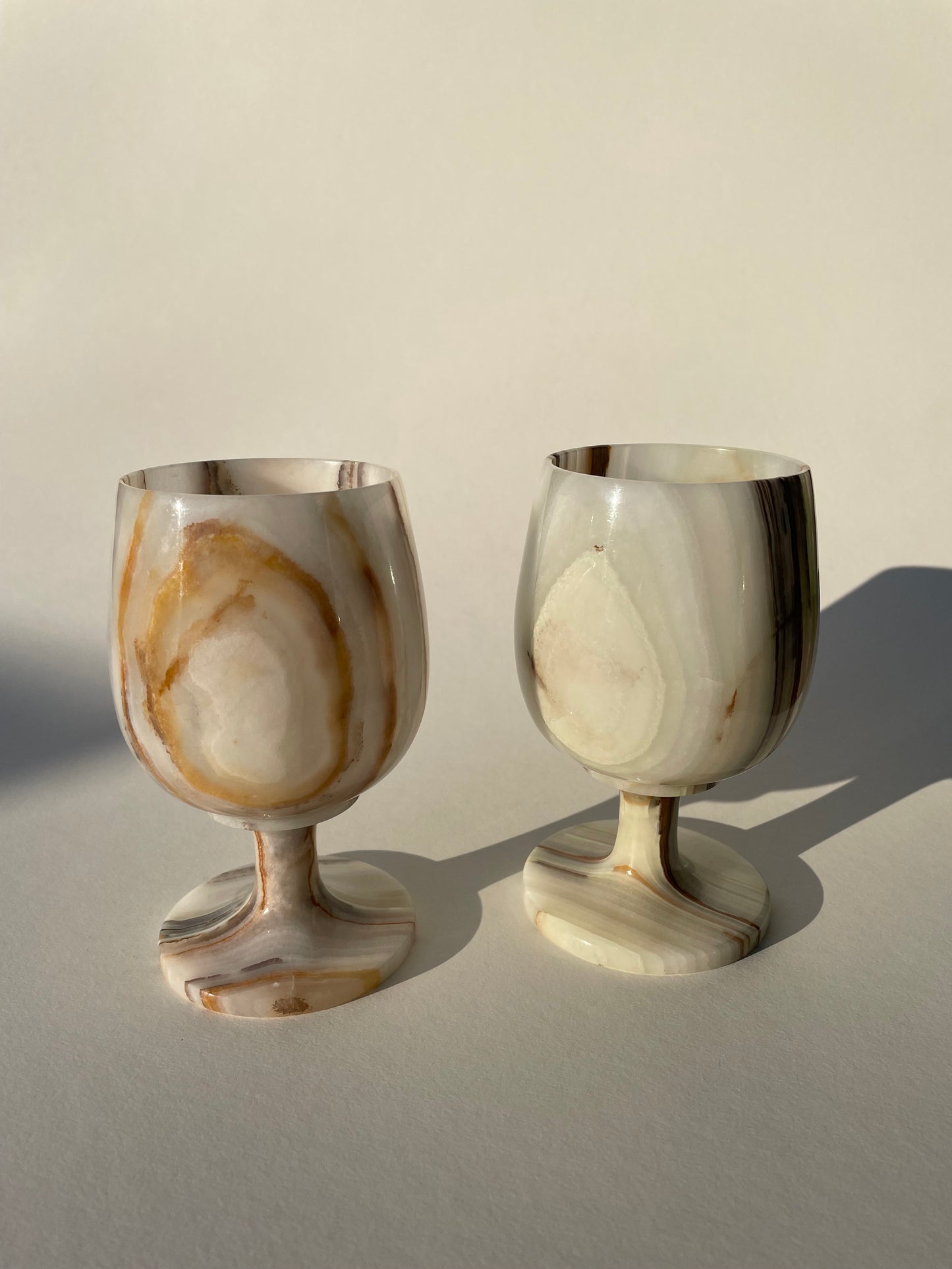 Set of four onyx white and brown goblets