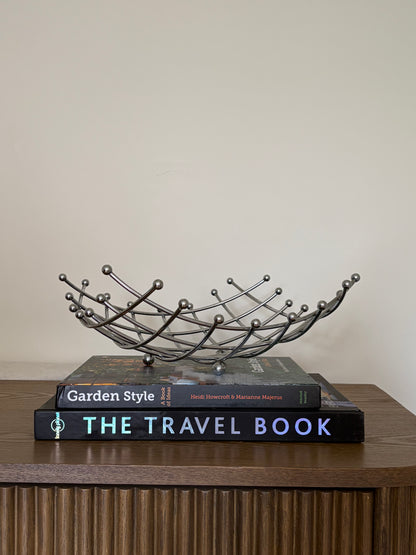 Metal mid-century vintage wire fruit bowl