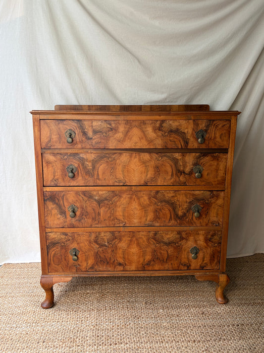 1930’s vintage burr walnut chest of drawers