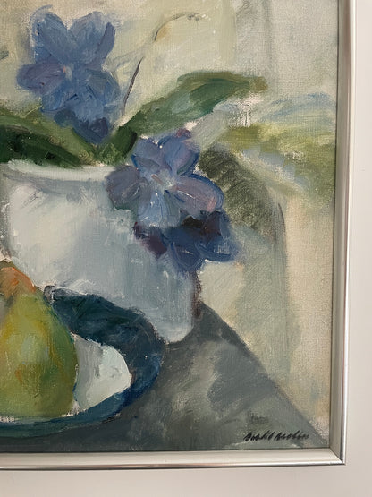 Still life of apple and violets