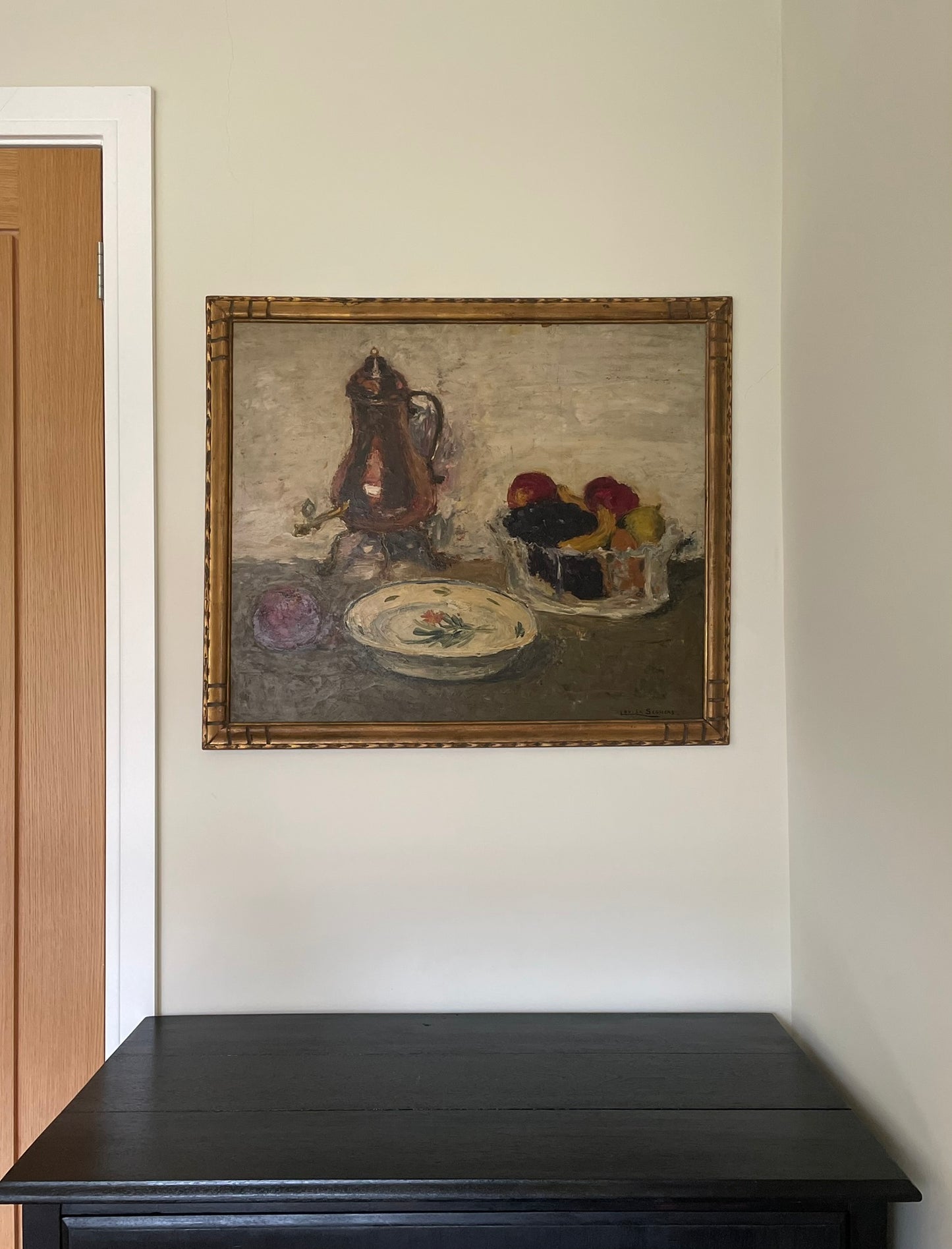 Large still life oil painting in gilt frame