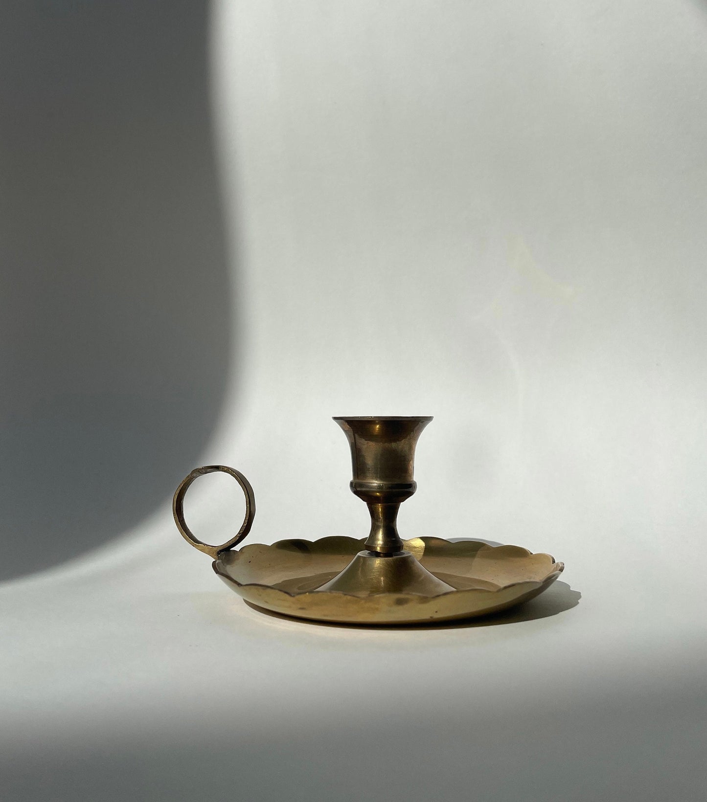 Brass scalloped vintage chamberstick