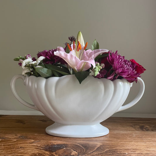 Vintage vase/planter/mantel ornament by Dartmouth Devon