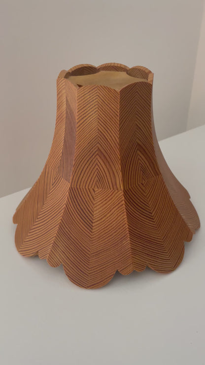 Pine wooden small lamp with scalloped edge